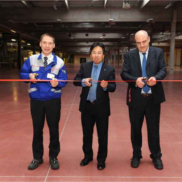 Slavnostní přestřižení pásky