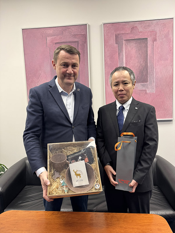 Prezident Kakiuchi na návštěvě Libereckého hejtmana